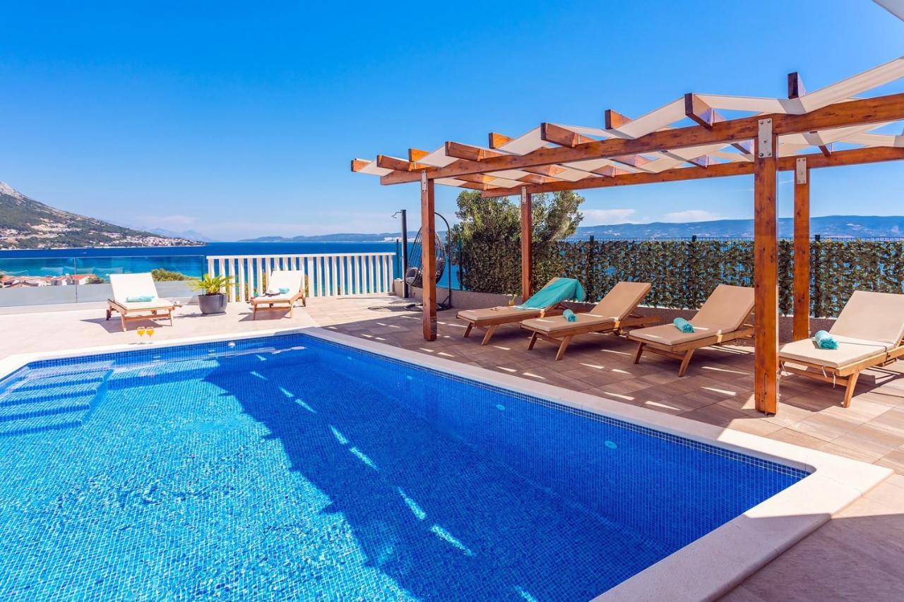 Villa Matan - Only 200M From The Sandy Beaches, Private 28M2 Pool Omiš Extérieur photo