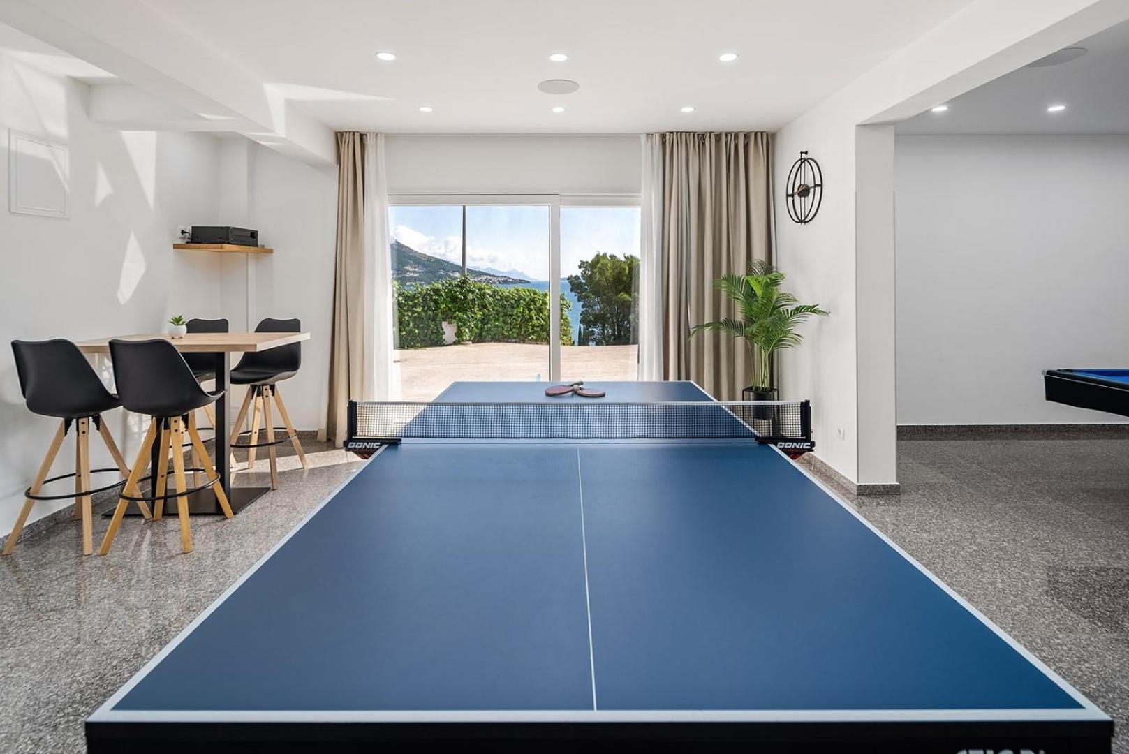 Villa Matan - Only 200M From The Sandy Beaches, Private 28M2 Pool Omiš Extérieur photo